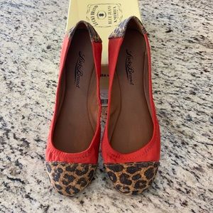 Lucky Brand orange/leopard flats size 6M. New in box.
